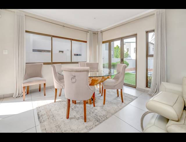 4 BEDROOM HOUSE FOR SALE IN BRYANSTON